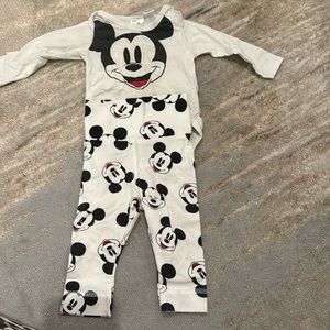 H&M Mickey top and pants.  2-4 month. Worn once